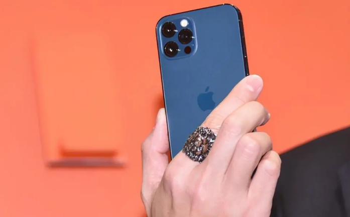 休宁苹果手机维修分享iPhone12系列重启方法教程 